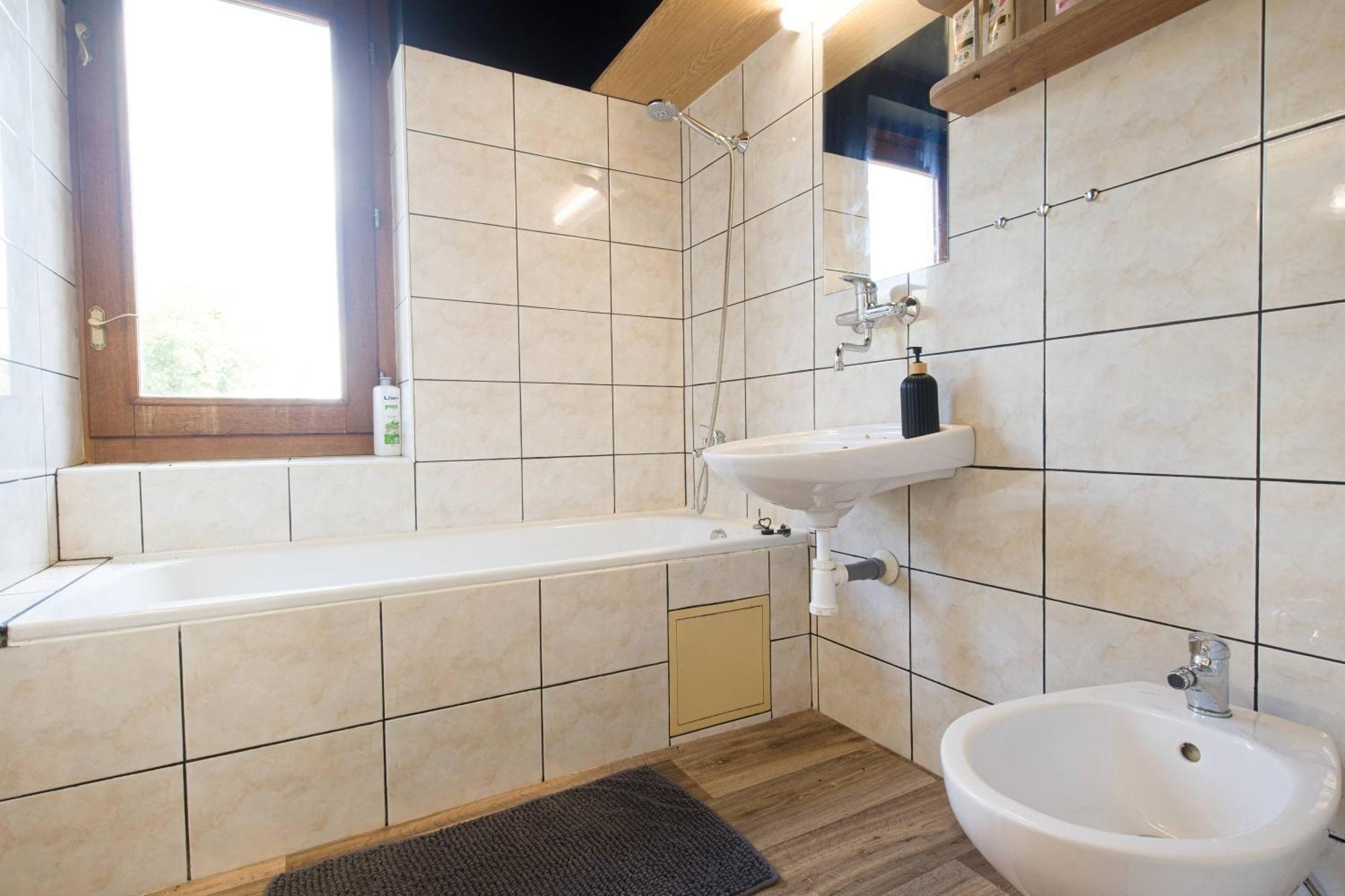 Apartman Kralik Nove Mesto nad Metuji Exterior photo
